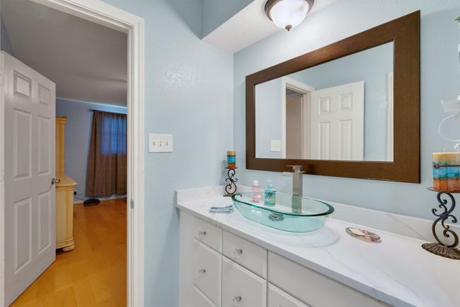 Primary bath | Image 24