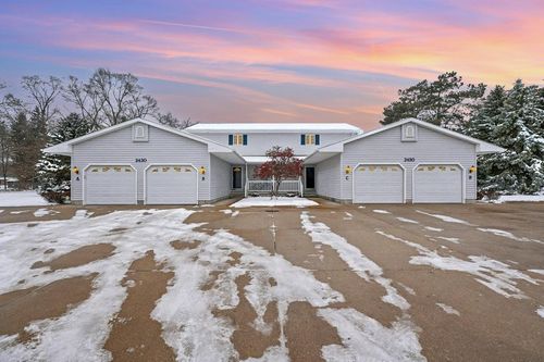 2430 Rosewood N, Mt Pleasant, MI, 48858-5033 | Card Image