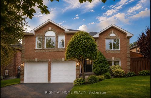 6 Compton Cres, Bradford, ON, L3Z2X5 | Card Image