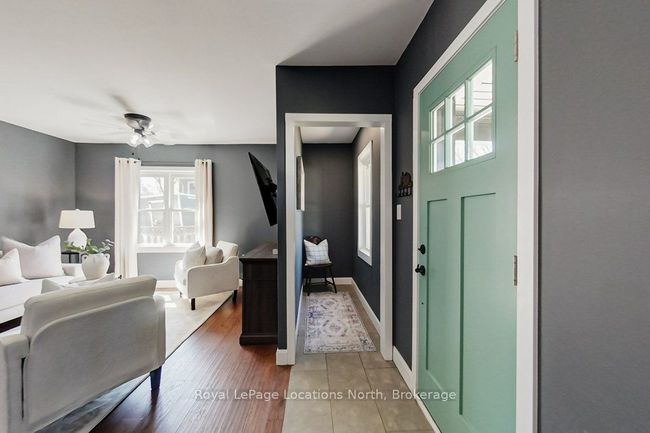 35 Caroline St E, House other with 2 bedrooms, 2 bathrooms and 3 parking in Creemore ON | Image 6