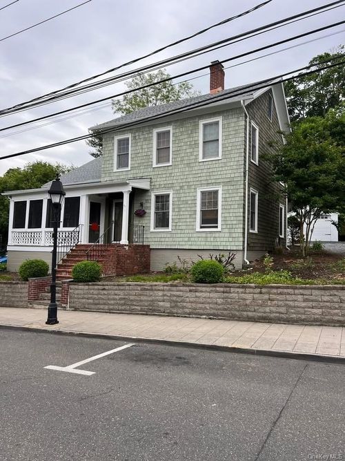303 E Main St, Port Jefferson, NY, 11777-1869 | Card Image