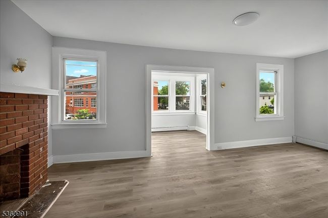 27 Berkeley Pl, Home with 7 bedrooms, 3 bathrooms and null parking in Bloomfield NJ | Image 11