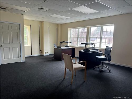 9-500 Monroe Tpke, Monroe, CT, 06468-2354 | Card Image