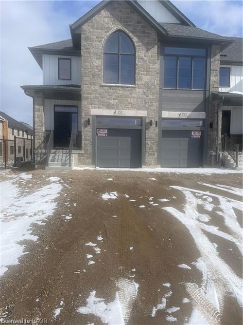 152 Queensbrook Cres, Cambridge, ON, N1S0E4 | Card Image