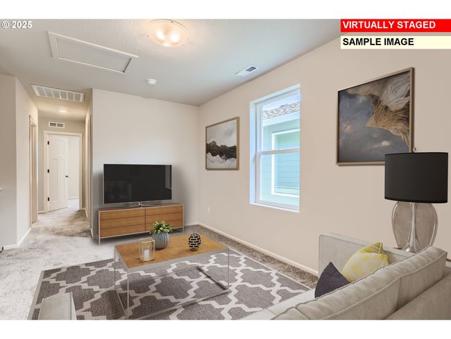 734 Pickering Ln, House other with 3 bedrooms, 3 bathrooms and 2 parking in Woodburn OR | Image 9