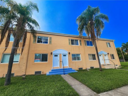 481-481 Nw 84th Ln, Miami, FL, 33150-2630 | Card Image