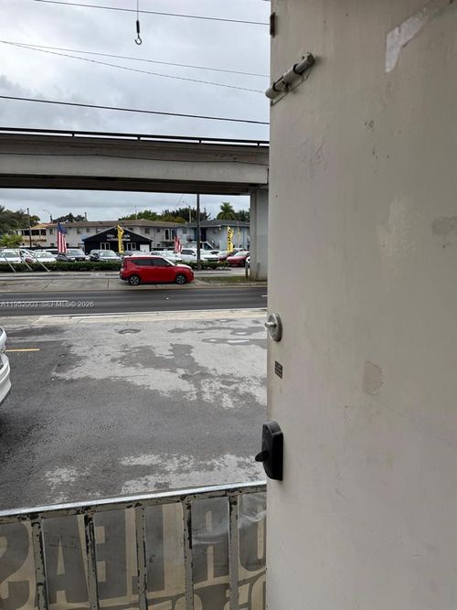 115-151 W 21st St, Hialeah, FL, 33010-2615 | Card Image