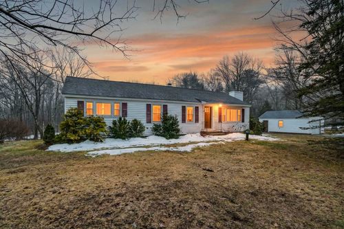 686 Old Candia Road, Candia, NH, 03034 | Card Image