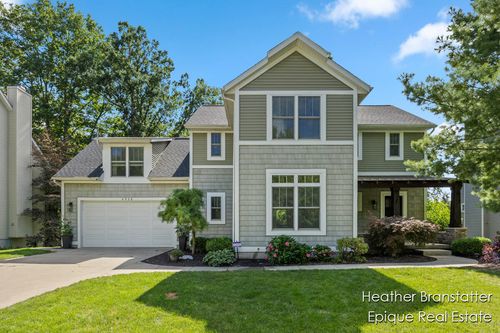 4936 W Village Trail Se, Ada Township, MI, 49301 | Card Image