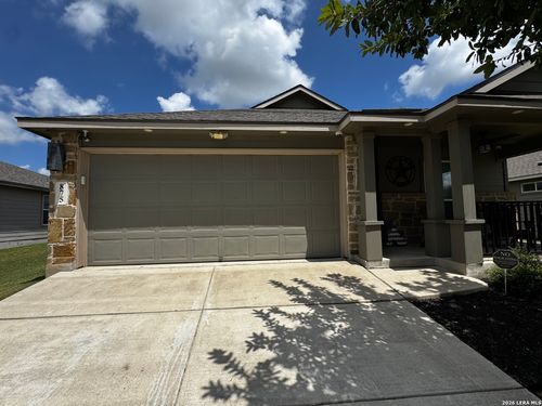 875 Pumpkin Rdg, New Braunfels, TX, 78130-2175 | Card Image
