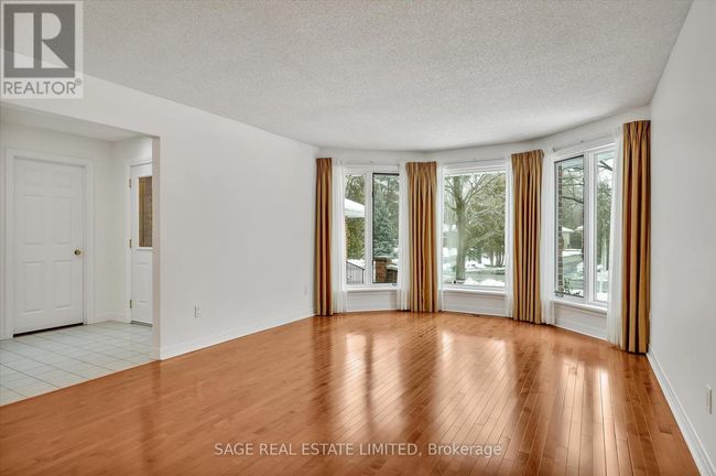 17 Patricia Pl, House other with 4 bedrooms, 3 bathrooms and 8 parking in Bobcaygeon ON | Image 4