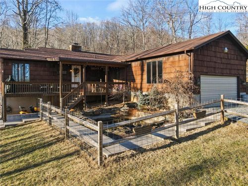 200 Hawshaw Campground Lane, Newland, NC, 28657 | Card Image