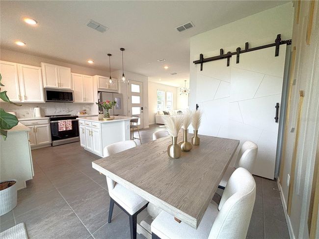 921 Spring Palms Loop, Townhouse with 3 bedrooms, 3 bathrooms and null parking in ORLANDO FL | Image 14