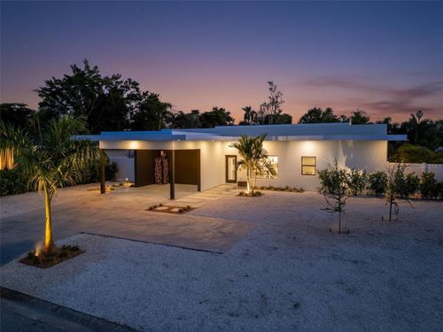 2306 Valencia Dr, SARASOTA, FL, 34239-5311 | Card Image