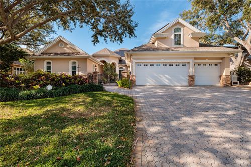 8402 Tallahassee Drive Ne, ST PETERSBURG, FL, 33702 | Card Image