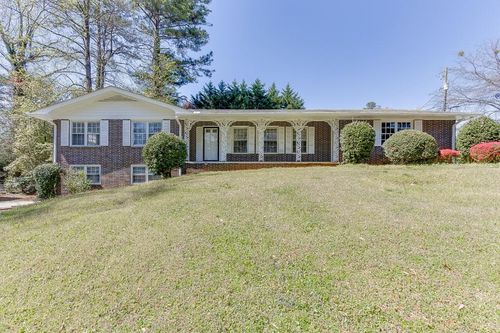 1571 Folkstone Rd Ne, Brookhaven, GA, 30329-1304 | Card Image