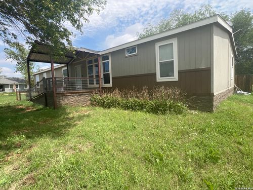 803 Se Railroad St, Bronte, TX, 76933-5120 | Card Image