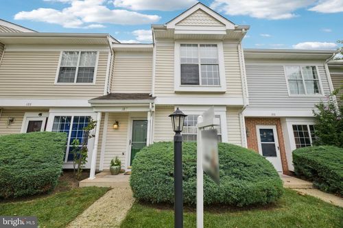 187 Saint Johns Sq, STERLING, VA, 20164-3248 | Card Image