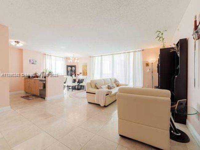 APT-1101 - 17555 Atlantic Blvd, Condo with 3 bedrooms, 2 bathrooms and null parking in Sunny Isles Beach FL | Image 7