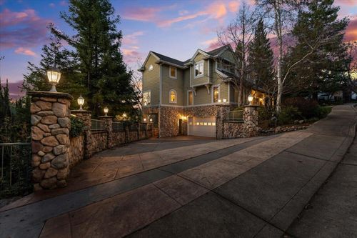 310 Overhill Dr, Redding, CA, 96001-0300 | Card Image