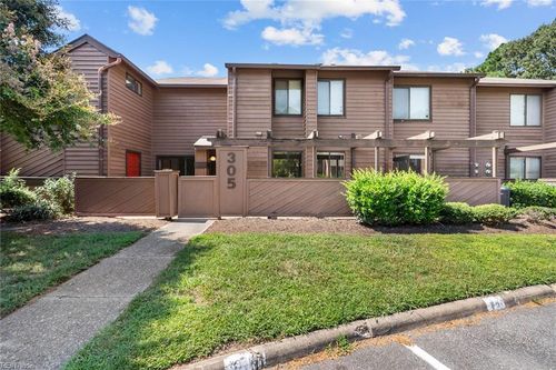 305 Rutherglen Muse, Virginia Beach, VA, 23452 | Card Image
