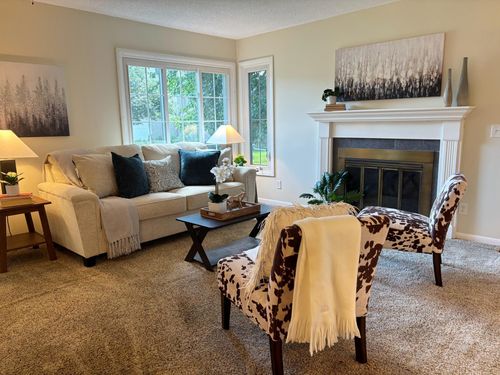 252 Cambria Court, Woodbury, MN, 55125 | Card Image