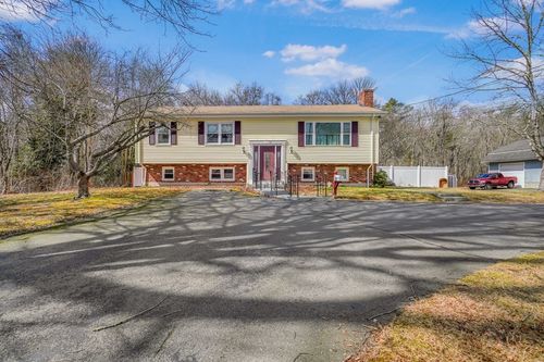 24 Sylvia St, Fairhaven, MA, 02719-5612 | Card Image