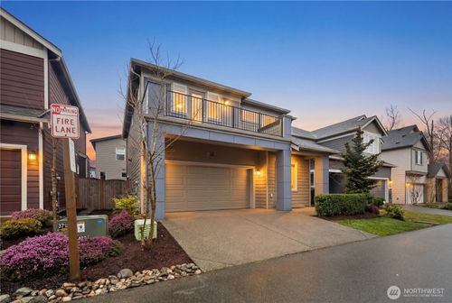 1216 150th St Sw, Lynnwood, WA, 98087-8805 | Card Image