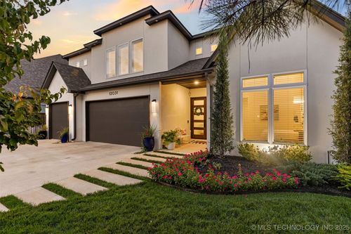 12031 S Urbana Ave, Tulsa, OK, 74137-8421 | Card Image