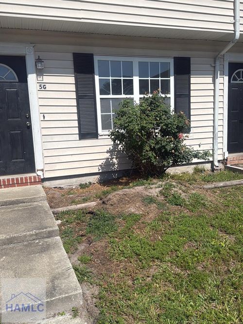 5g-1100 Pineland Ave, Hinesville, GA, 31313-5140 | Card Image