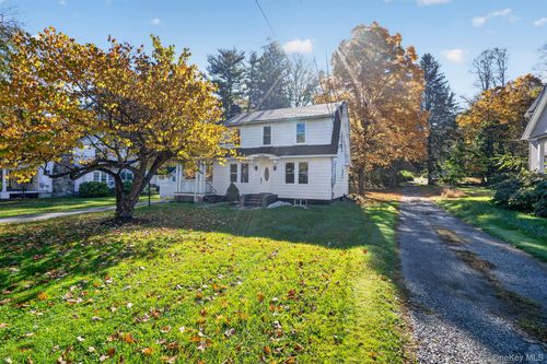 1680 Main St, Pleasant Valley, NY, 12569-7628 | Card Image