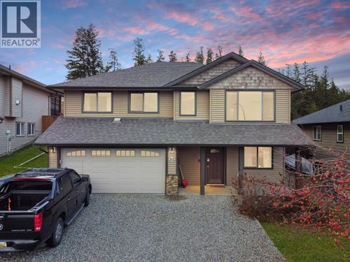 143 Eagle Cres, Williams Lake, BC, V2G5K4 | Card Image