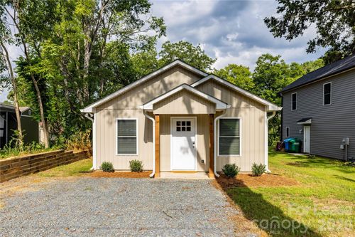 810 Long St, Albemarle, NC, 28001-3114 | Card Image