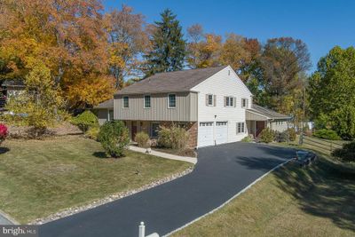 1086 Longview Road, House other with 3 bedrooms, 3 bathrooms and null parking in KING OF PRUSSIA PA | Image 1