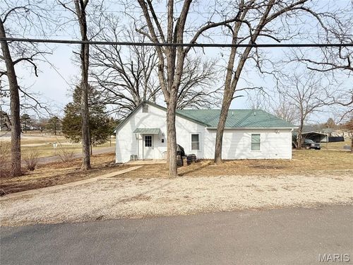 701 E Grand Ave, Cuba, MO, 65453-1744 | Card Image