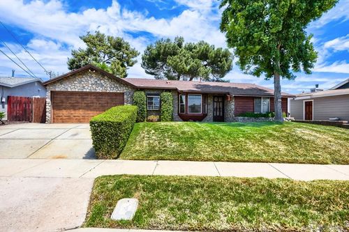 9427 West Heaney Cir, Santee, CA, 92071 | Card Image