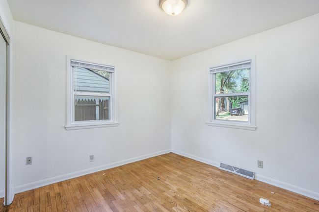 1315 Sutherland Ave, House other with 5 bedrooms, 2 bathrooms and null parking in Kalamazoo MI | Image 9