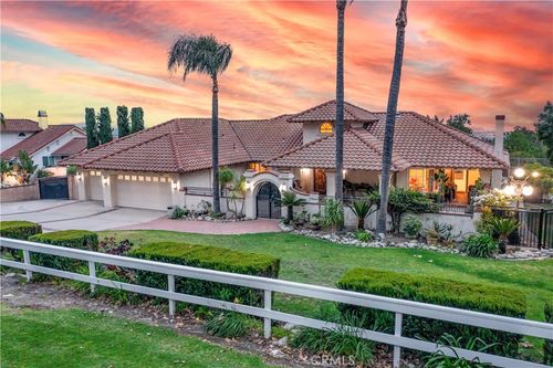 10841 Wilderness Dr, Rancho Cucamonga, CA, 91737-6712 | Card Image