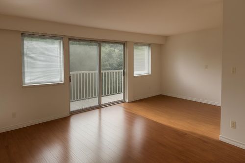 86-5820 Hastings St, Burnaby, BC, V5B1R6 | Card Image