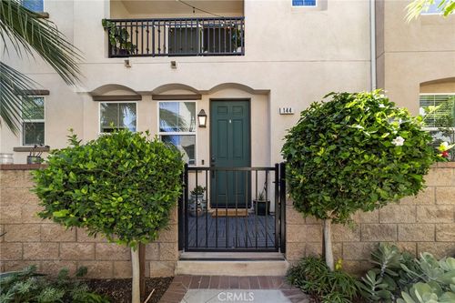 144 Royal Way, Upland, CA, 91786 | Card Image