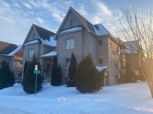 102-4 Rue Babin, Repentigny, QC, J5Y0C3 | Card Image