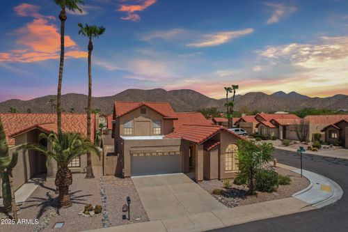 11388 E Poinsettia Dr, Scottsdale, AZ, 85259-3142 | Card Image