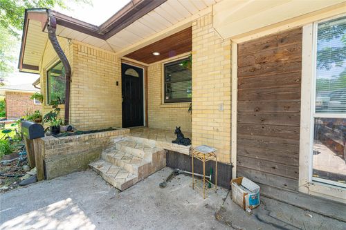 11103 Tascosa St, Dallas, TX, 75228-2259 | Card Image