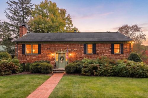 1029 Ridgemont Dr, Staunton, VA, 24401-3513 | Card Image