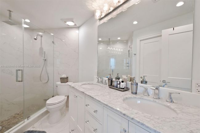 APT-1006 - 888 Brickell Key Dr, Condo with 1 bedrooms, 2 bathrooms and null parking in Miami FL | Image 9