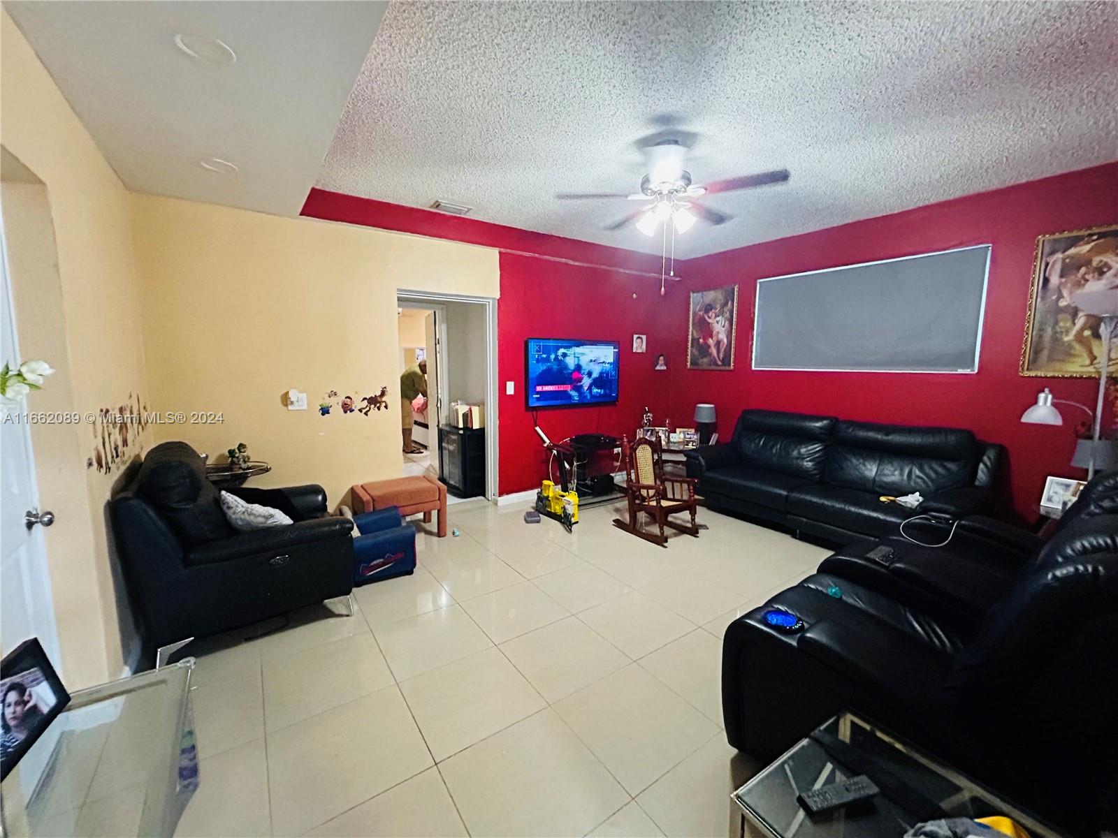 39th St, Hialeah, FL 33013