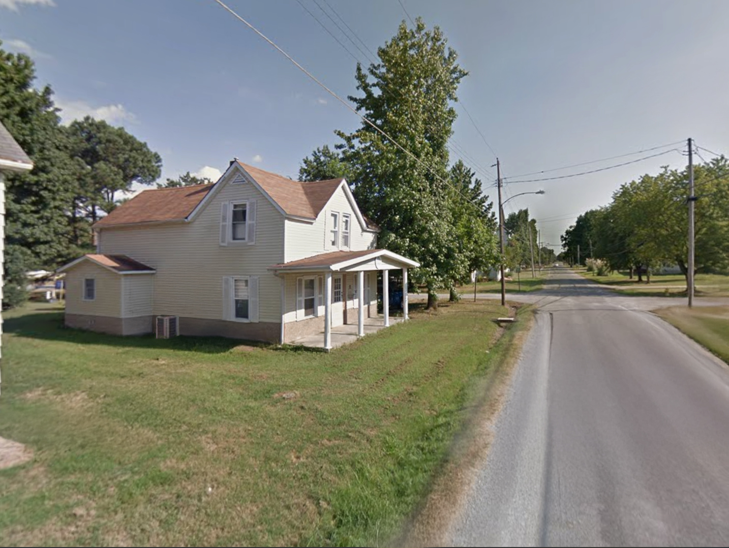 Residential in Willisville 2