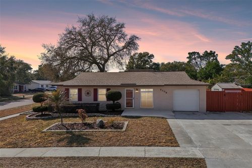 5306 Camrose Court, ORLANDO, FL, 32808 | Card Image