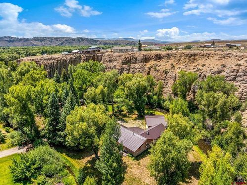 137 Park Dr, Gunnison, CO, 81230-9332 | Card Image