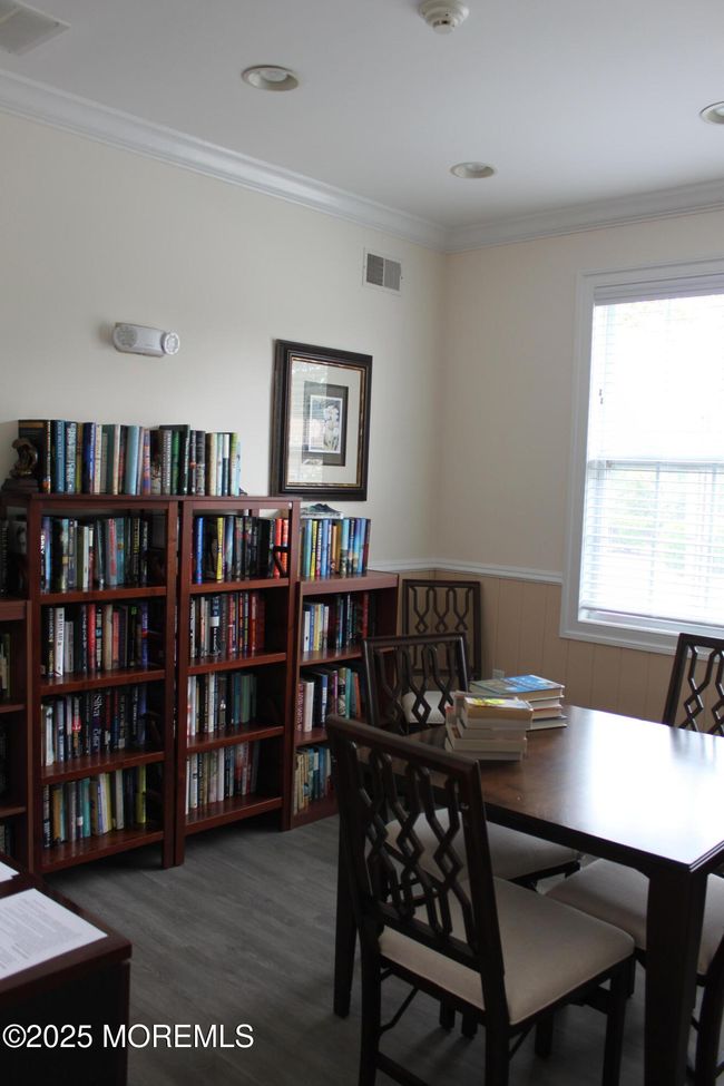 Reading room | Image 26